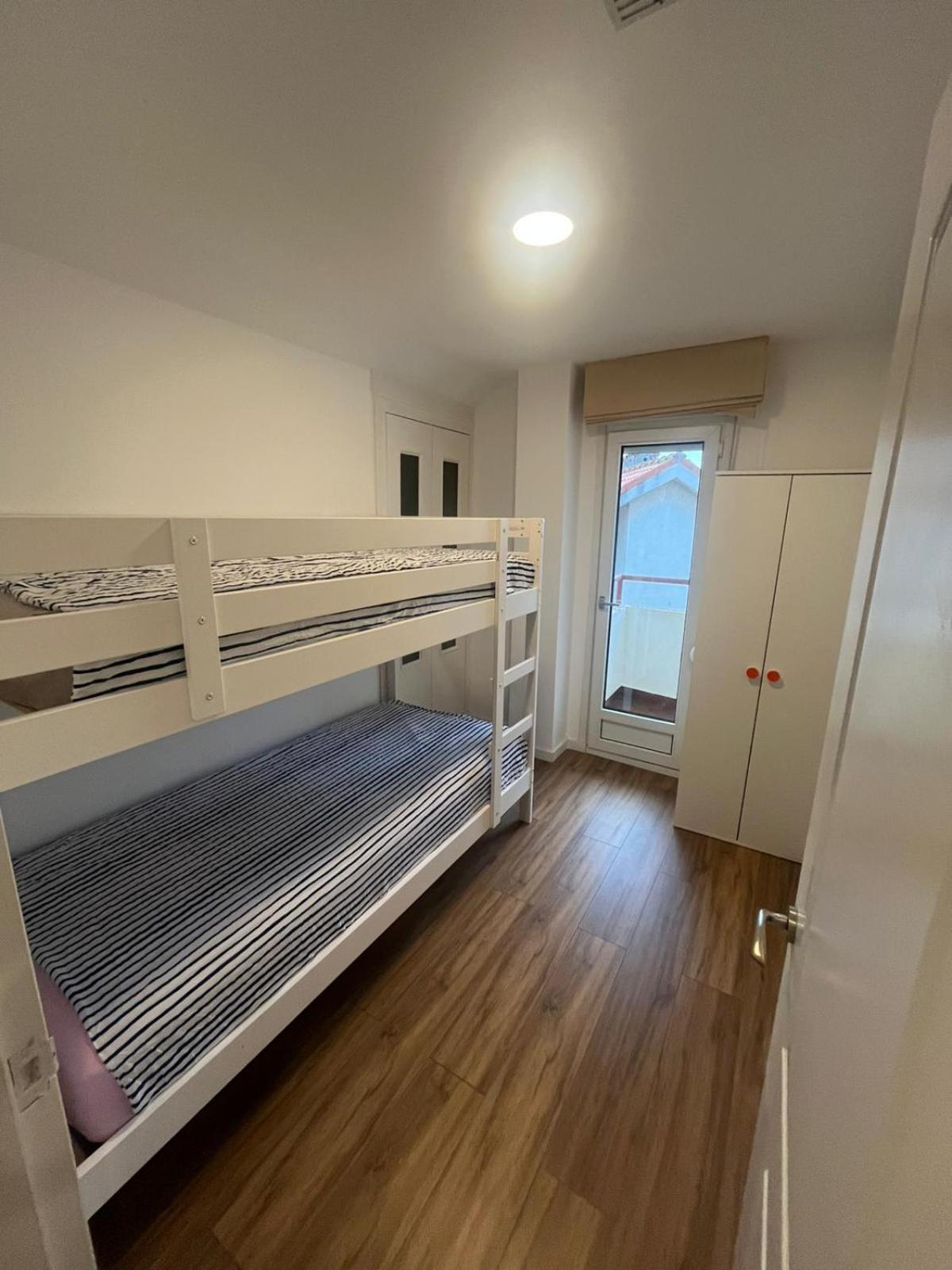 Duplex Con Terraza En Mogro Apartman Kültér fotó