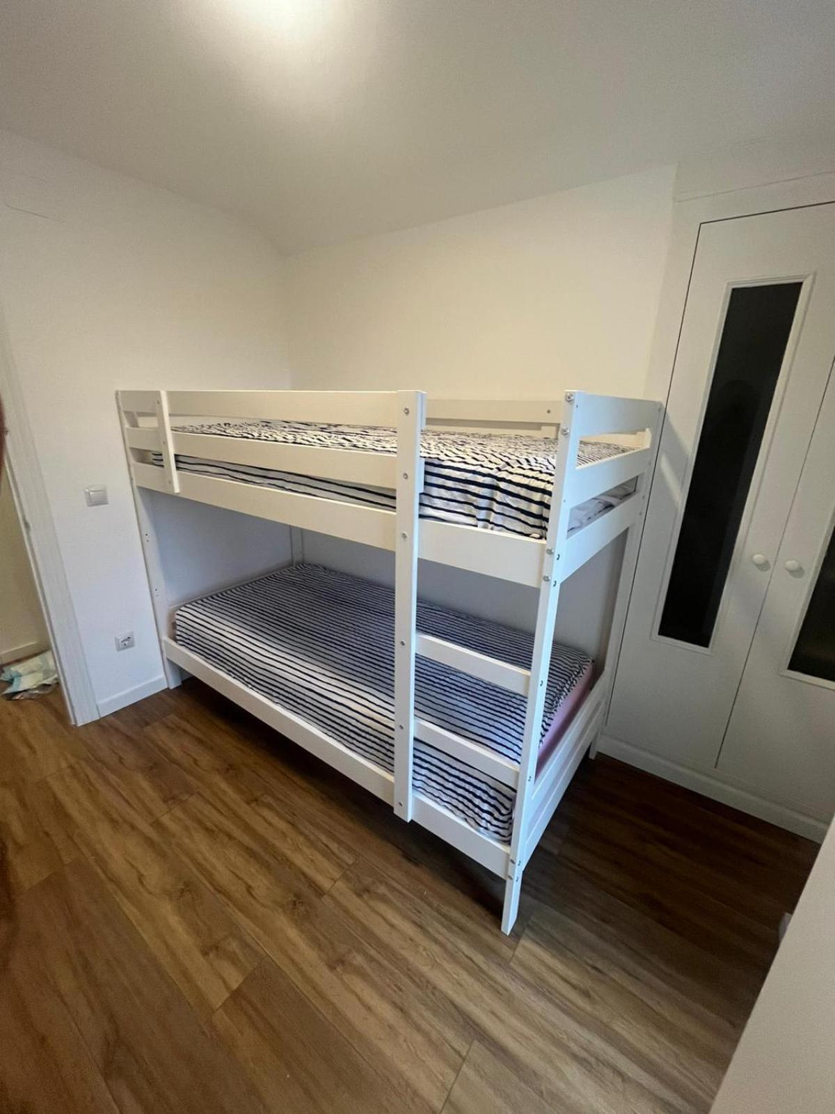Duplex Con Terraza En Mogro Apartman Kültér fotó